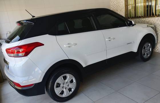 HYUNDAI CRETA 1.6 16V FLEX ATTITUDE AUTOMÁTICO HYUNDAI CRETA 1.6 16V FLEX ATTITUDE AUTOMÁTICO